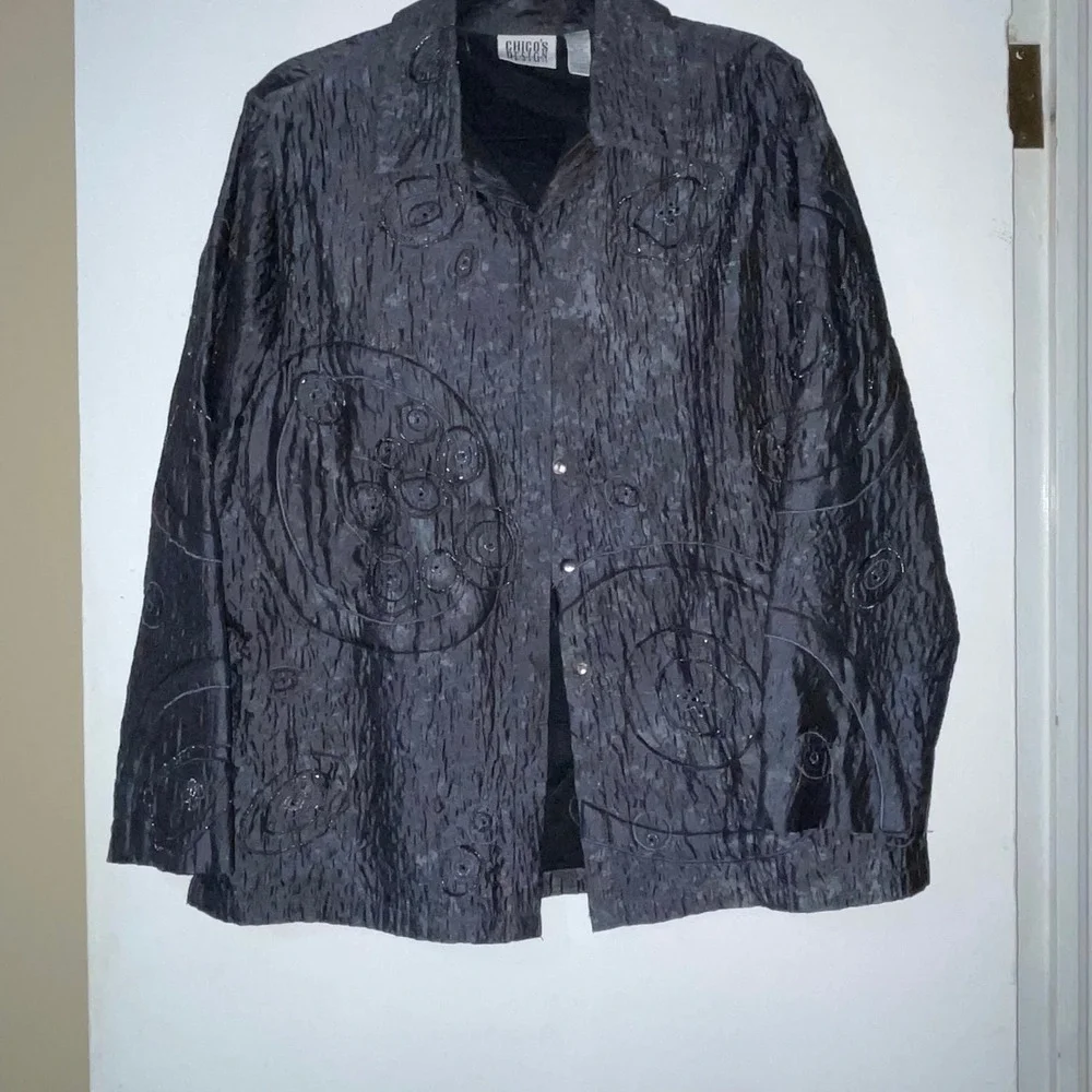 Chicos Design Silk Embroidered Beaded Jacket Size 2 Sz L Black Gray Evening Wear